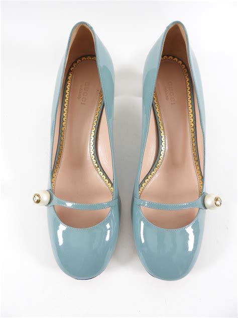 Gucci Arielle Faux Pearl Accents Pumps 